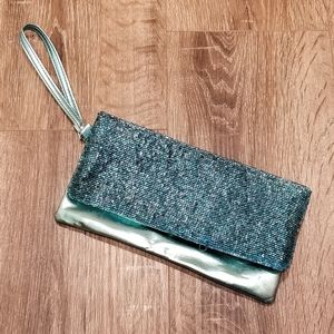 New York and Company blue beaded wristlet